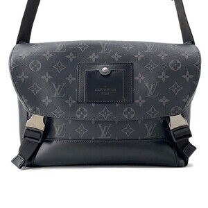 Louis Vuitton Shoulder Bag Monogram Eclipse Black Messenger Voyage Black